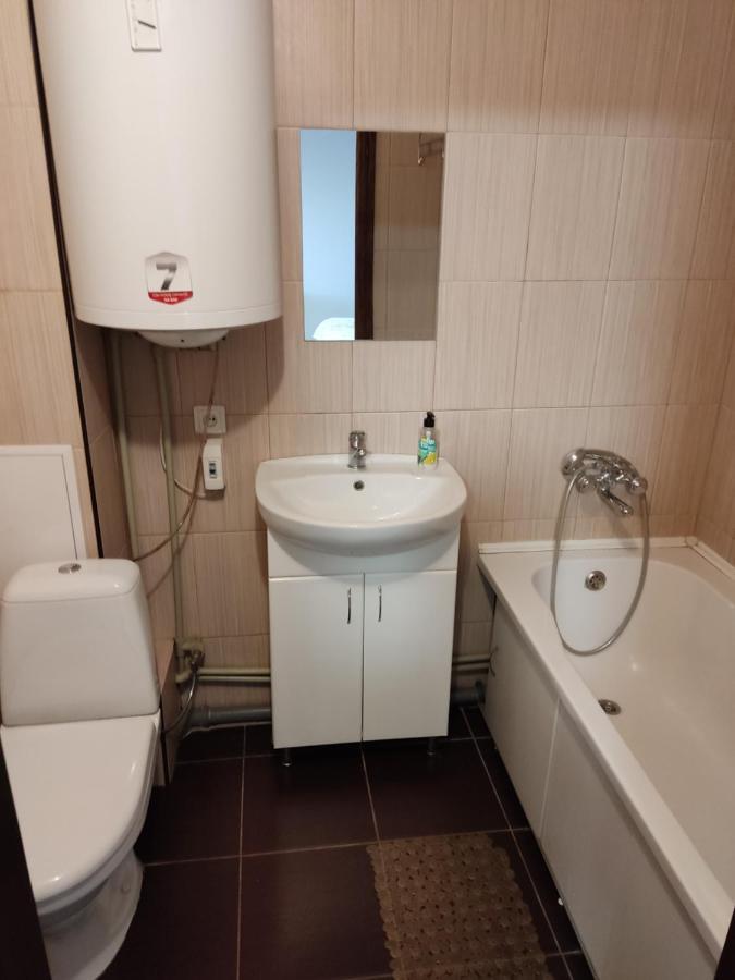 Проспект Миру 35 Apartment Krivoy Rog Ngoại thất bức ảnh